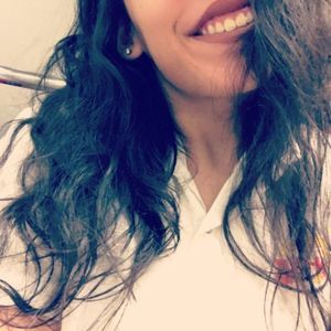 Meet your Posher, Danielle